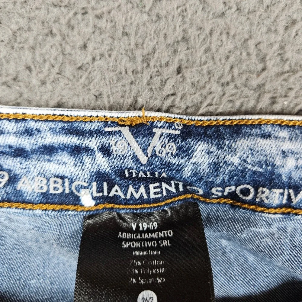 Versace V19-69 Abbigliamento Sportivo SRL Milano Italia 26/2 Acid Wash‎